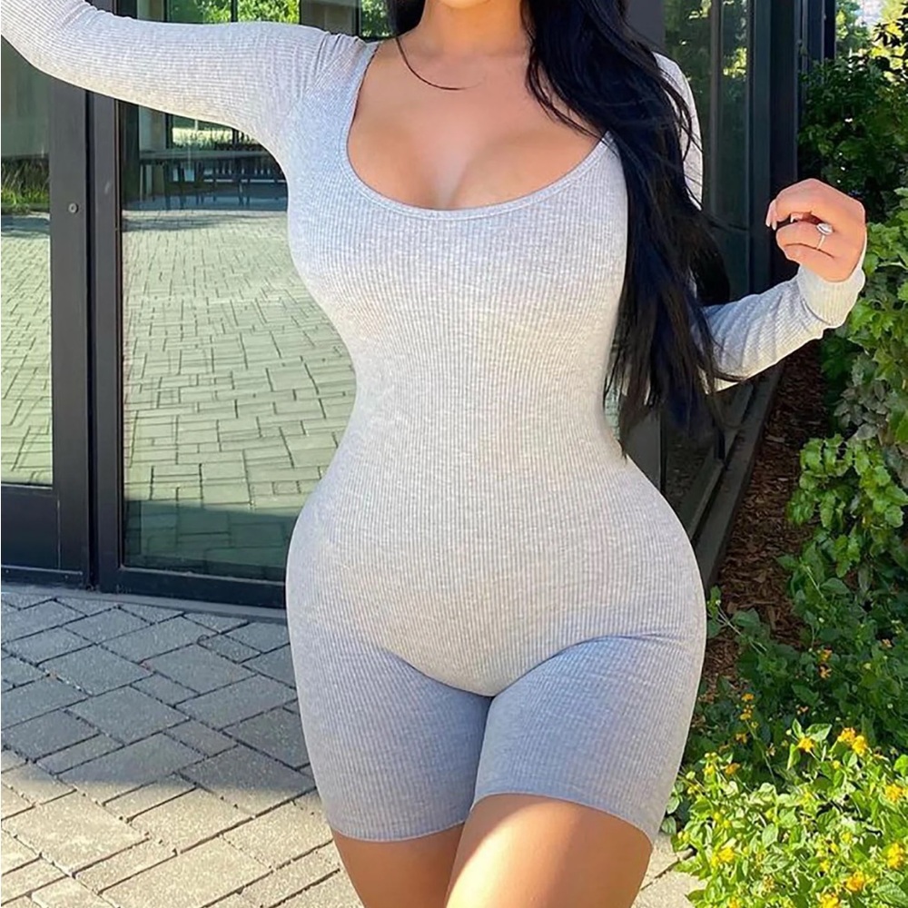 Fashion nova romper